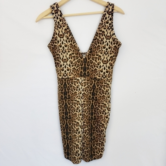 Women's Large cheetah print romper - Picture 1 of 4